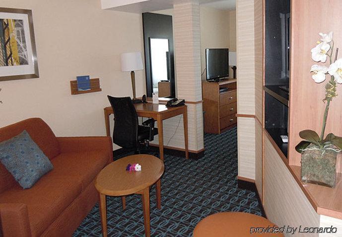 Fairfield Inn & Suites Ukiah Mendocino County מראה חיצוני תמונה